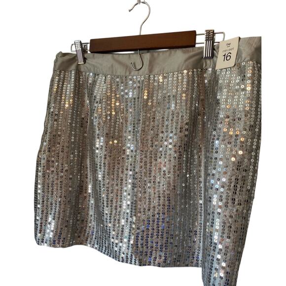 Gap Women's 16 Skirt Silver Holiday Glam Retro Sequin Party Cocktail Mini Bling - Picture 2 of 8
